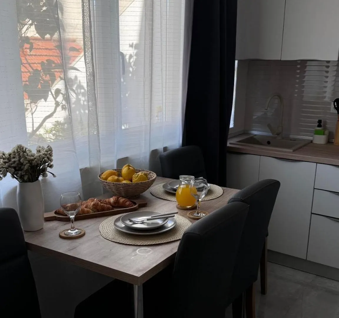 Apartments With A Parking Space Trogir - 12152 קרואטיה